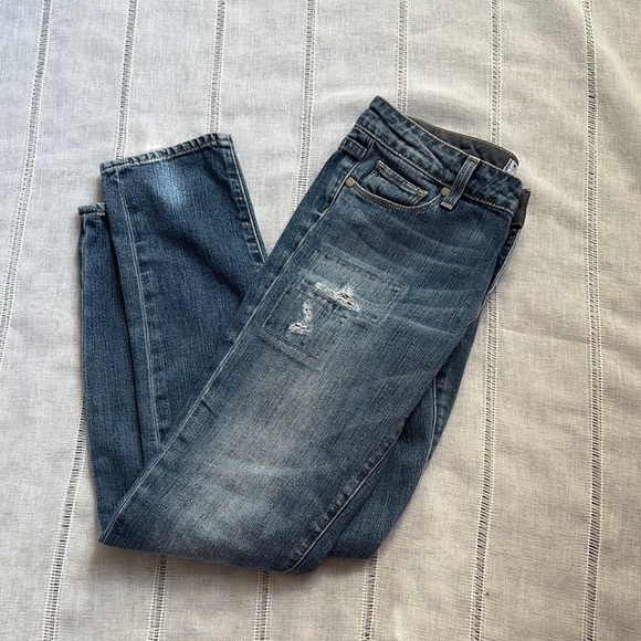 PAIGE Skyline Ankle Peg Blue Jeans with Distressed Details - Picture 13 of 13